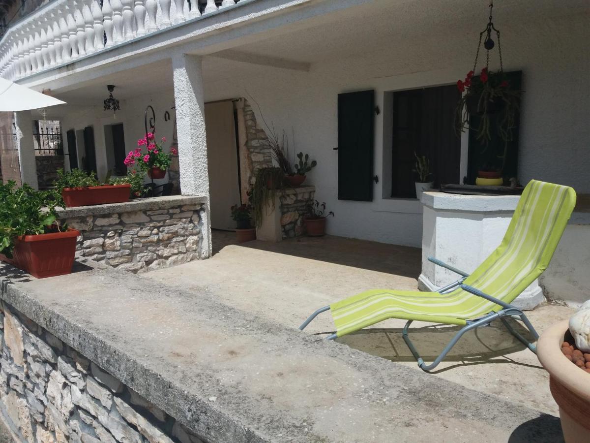 ホテル Casa Irma Žminj エクステリア 写真